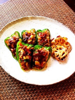 野菜たっぷりピーマンの肉詰め-レシピのメイン写真
