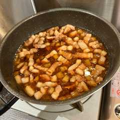 รูปของ ほっこり汁だくルーロー飯
