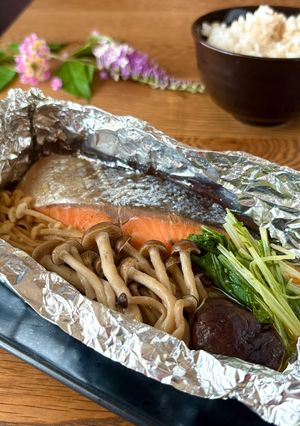 魚料理・簡単夕食★しめじ椎茸えのき鮭のホイル焼き-レシピのメイン写真