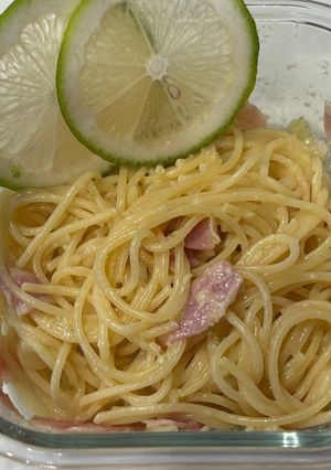 【レンジで簡単】青レモンとベーコンさっぱりパスタ-レシピのメイン写真