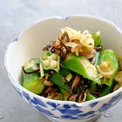 A picture of 〈くらし薬膳〉オクラの塩昆布和え.