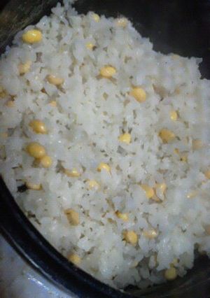 簡単＊大豆ご飯-レシピのメイン写真