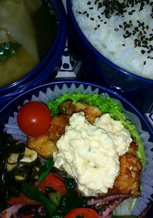 お弁当ﾒｲﾝはﾑﾈ肉のﾀﾙﾀﾙｿｰｽがけ-レシピのメイン写真