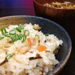塩昆布とツナの炊き込みご飯-レシピのメイン写真