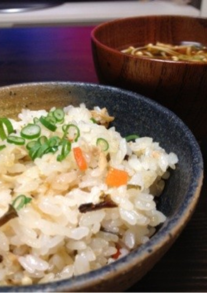 塩昆布とツナの炊き込みご飯-レシピのメイン写真