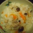 塩糀で味付け鶏肉ときのこの炊き込みご飯!