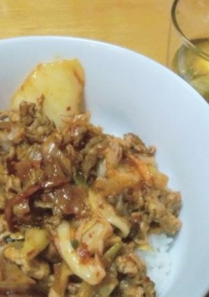 超簡単★豚キムチ丼の作り方-レシピのメイン写真
