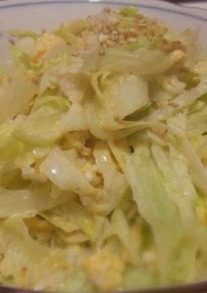 レタスと卵の胡麻みそドレサラダ-レシピのメイン写真