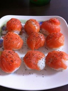 サーモンてまり寿司-レシピのメイン写真