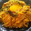 チキンラーメンで、部隊チゲ風焼きラーメン
