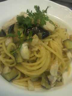 スズキと茄子 香草パン粉のスパゲティ-レシピのメイン写真