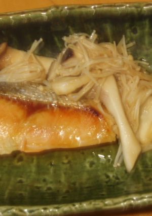 ✿きのこソースと大根おろしで頂く焼き魚✿-レシピのメイン写真