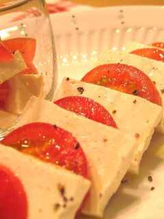 まるでモッツァレラ!豆腐でカプレーゼ-レシピのメイン写真