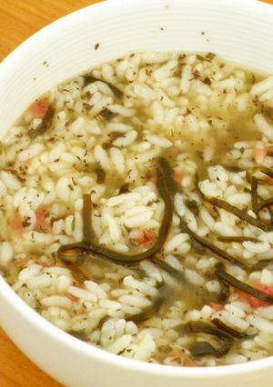 病気の時はコレ！梅え茶漬け-レシピのメイン写真