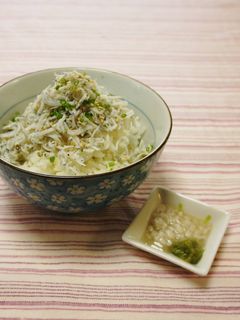 * 釜揚げしらすご飯♪-レシピのメイン写真