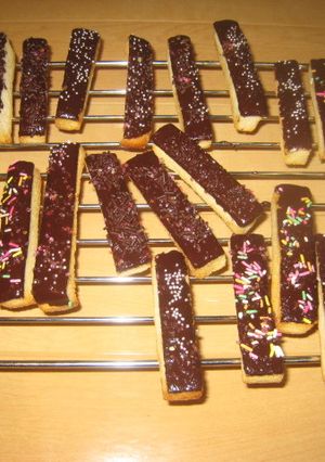 バレンタインに食パンでチョコラスク-レシピのメイン写真