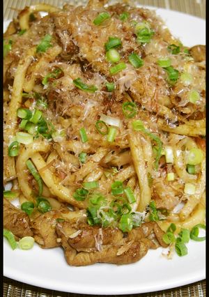 群馬発！Ｂ級グルメもつ焼きうどん-レシピのメイン写真