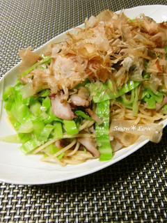 仕上げにだし醤油☆タコとキャベツのパスタ-レシピのメイン写真