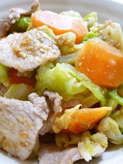 みそ風味❤豚肉とキャベツのごま和え✿-レシピのメイン写真