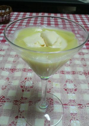 桃のスープ バニラアイスのせ ☆+゜-レシピのメイン写真