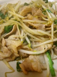 簡単♪もやし・ニラの豚肉にんにく炒め-レシピのメイン写真