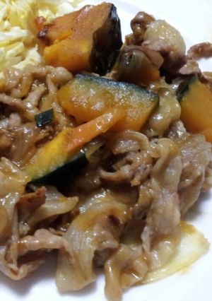 簡単！豚肉とかぼちゃのウスターソース炒め-レシピのメイン写真