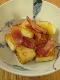 はんぺんとベーコンのマーガリン醤油炒め☆-レシピのメイン写真