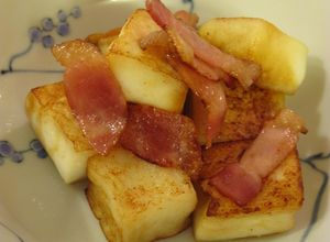 はんぺんとベーコンのマーガリン醤油炒め☆-レシピのメイン写真