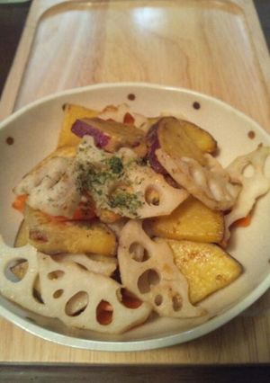 レンコンとさつまいもの塩バターきんぴら-レシピのメイン写真