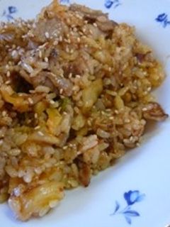 チョーコー醤油焼肉のたれでキムチ炒飯♪-レシピのメイン写真