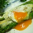 アスパラのソテー☆とろ〜りチーズ卵添え