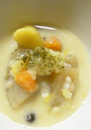 いも餅をシチューに-レシピのメイン写真