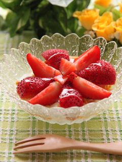 いちごのはちみつきな粉ヨーグルト-レシピのメイン写真