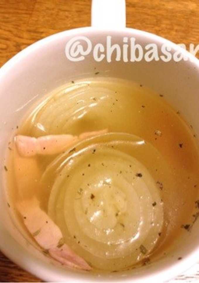 ごちそうスープ★まるごと玉ねぎスープ-レシピのメイン写真