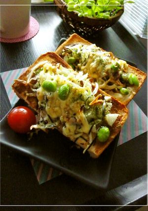 桜えび×キャベツの軸のお好み焼きトースト-レシピのメイン写真