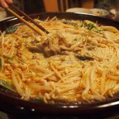 รูปของ 麻婆豆乳うどん鍋
