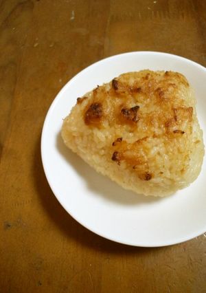 簡単激ウマ♪バター味噌焼きおにぎり☆-レシピのメイン写真
