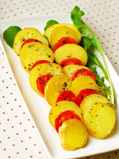 新じゃがとトマトのバジル焼き-レシピのメイン写真