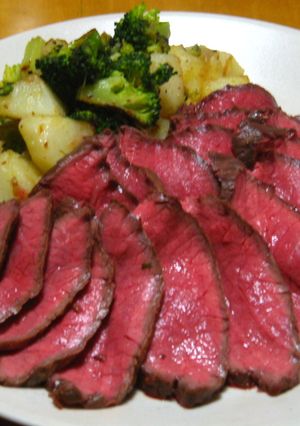 ローストビーフ(炊飯器使用・肉小さめ)-レシピのメイン写真