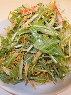 水菜とかにカマと揚げ麺のパリパリサラダ☆-レシピのメイン写真