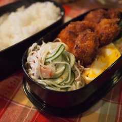 รูปของ お弁当に☆塩麴漬け胸肉フライ