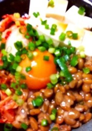 手抜きなのに美味い！納豆キムチとうふ丼-レシピのメイン写真
