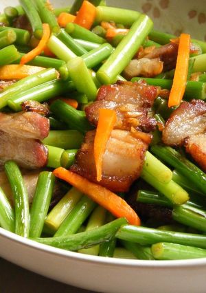 中華蝋肉とにんにくの芽の炒め物-レシピのメイン写真