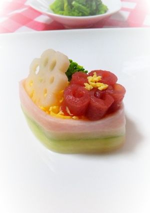 ひな祭り♪ひし餅みたいなお寿司♪-レシピのメイン写真