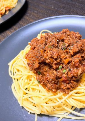 一度食べたら忘れられないミートソース パスタ-レシピのメイン写真