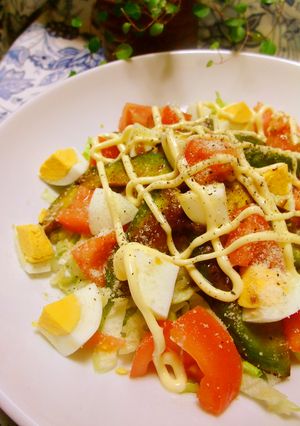 カフェ風ランチ野菜と濃厚アボカドソテー丼-レシピのメイン写真