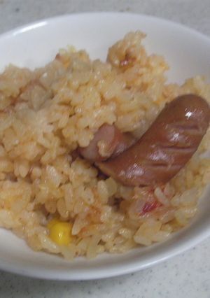 ソーセージカレーピラフ風炊き込みご飯-レシピのメイン写真