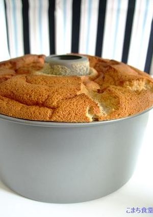 ふわっふわ！ラズベリーのシフォンケーキ-レシピのメイン写真