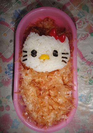 キャラ弁　みのむしキティ-レシピのメイン写真