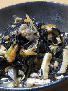 ひじきと油揚げの梅煮☆-レシピのメイン写真
